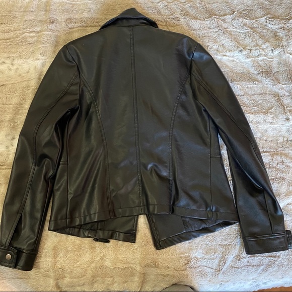 Faux leather jacket - Picture 4 of 5